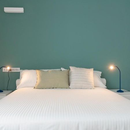 Stardust Guesthouse Аугуста Екстер'єр фото
