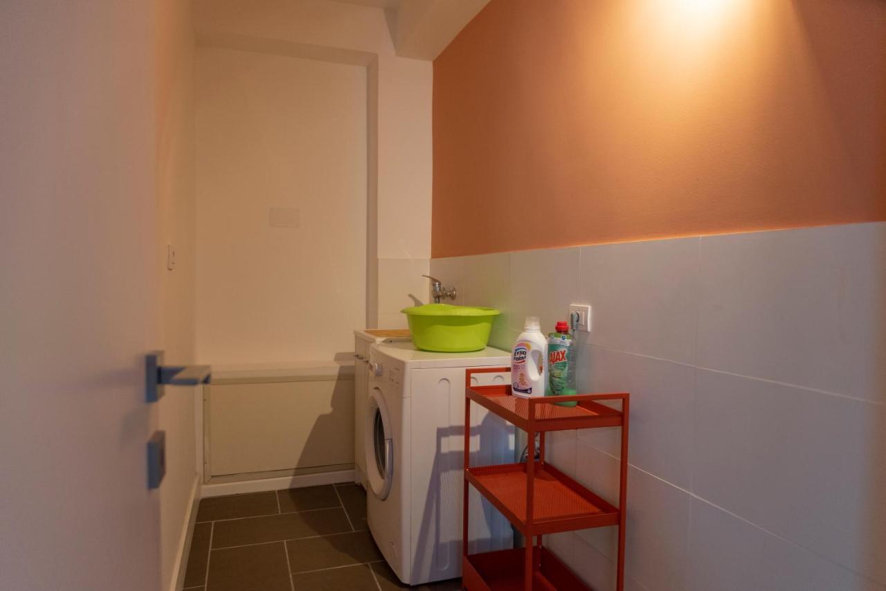 Stardust Guesthouse Аугуста Екстер'єр фото