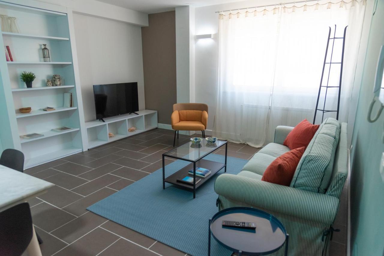 Stardust Guesthouse Аугуста Екстер'єр фото